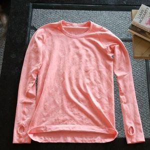Size 10 Swiftly long sleeve